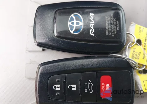 2021 Toyota Rav4 Hybrid Xle from USA, damaged, VIN 4T3RWRFV2MU034097